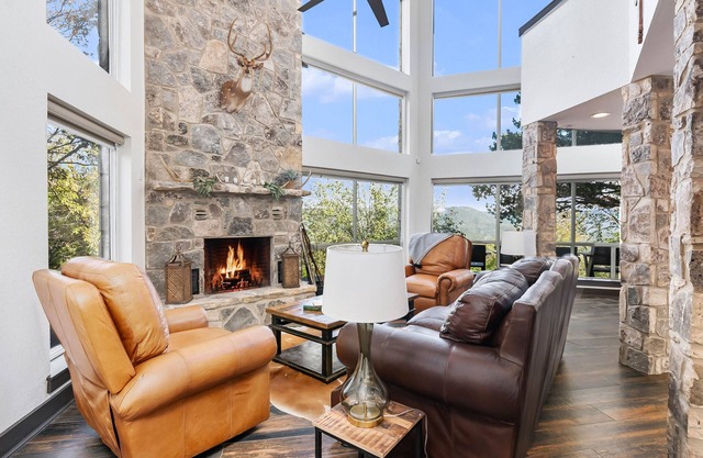 Utopian Hilltop Ranch Getaway
