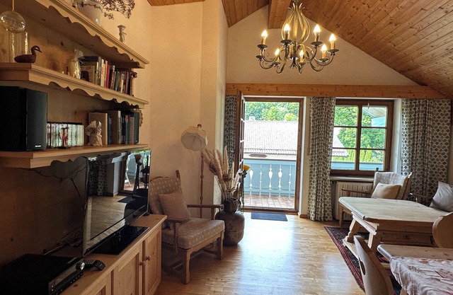 Vacation apartment Zellerhorn 50 sqm, separate bedroom, south-facing balcony and underground garage