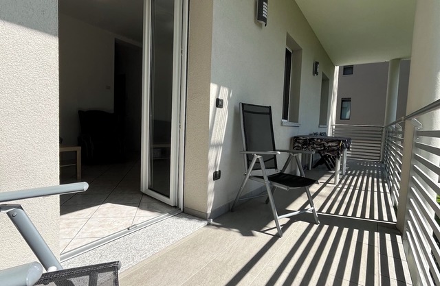 Vacation apartment near the lake