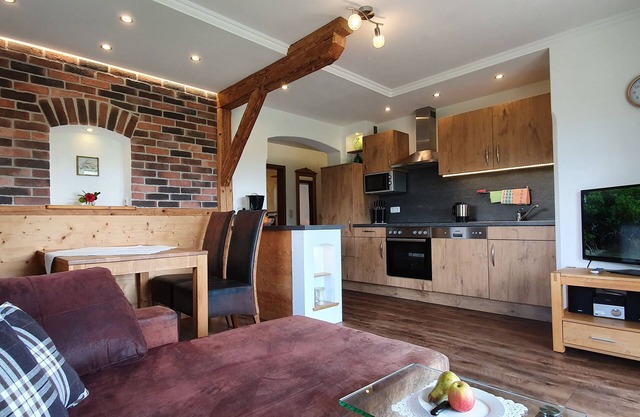 Vacation apartment Almrausch 71 sqm, 2 bedrooms, eat-in kitchen with sofa, terrace
