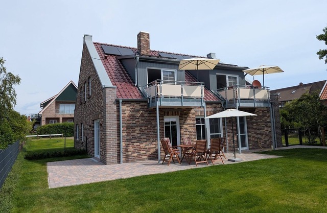 Vacation apartment/apartment for 6 guests with 111m² in Baltrum (296847)