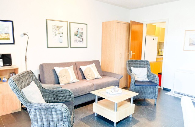 Vacation apartment/apartment for 3 guests with 36m² in Burhave (126309)