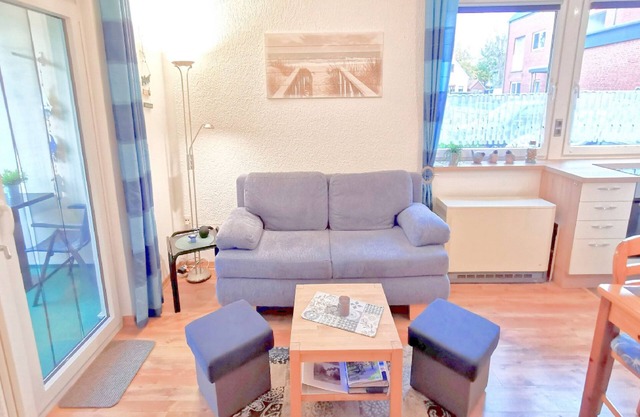 Vacation apartment/apartment for 3 guests with 36m² in Burhave (126270)