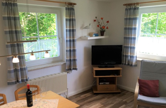 Vacation apartment/apartment for 4 guests with 50m² in Fehmarn (94295)