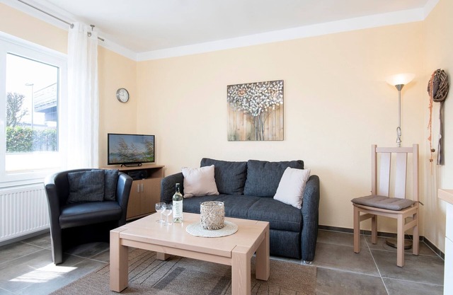 Vacation apartment/apartment for 4 guests with 40m² in Dahme (286199)