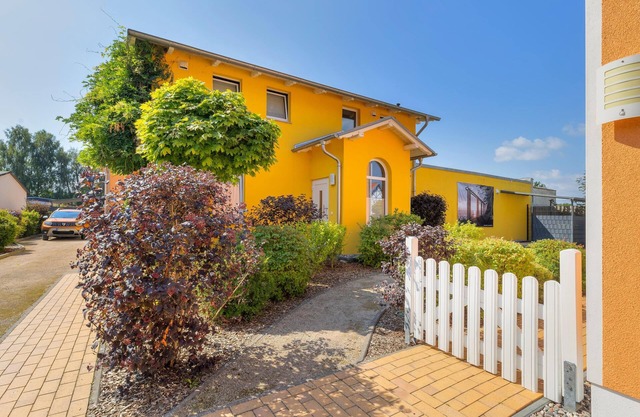 Vacation home 46/2 with private sauna, fireplace, 5 bedrooms approx. 500m from the beach