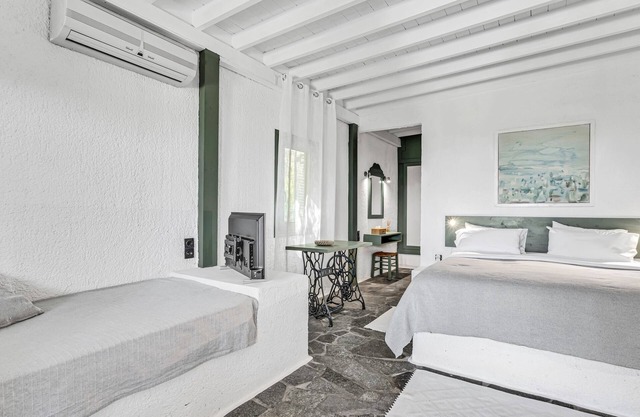 Vacation Home "Double Studio" near Beach with Private Terrace & Wi-Fi