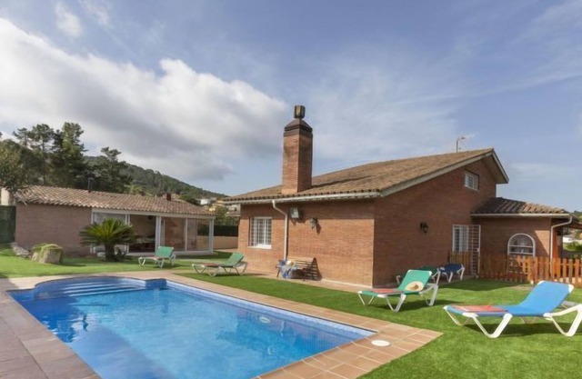Vacation home San Roca in Tordera - 14 persons, 5 bedrooms