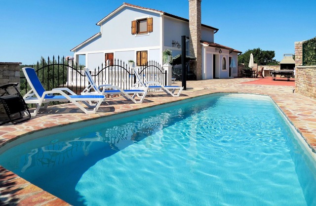 Vacation home Stella by Interhome