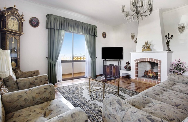 Vacation Home Vivenda Ribeiro - B with Mountain View, Fireplace, Wi-Fi, Garden, Terrace & Balcony
