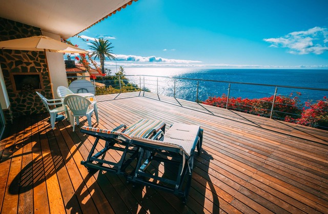 Vacation home with fantastic sea views in the first row