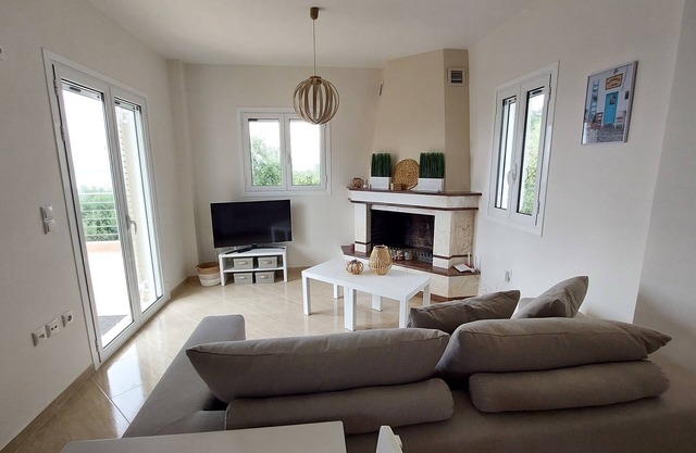 Vacation home with incredible panoramic sea views, ideal for workation