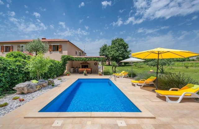 Vacation home with pool - a paradise for families