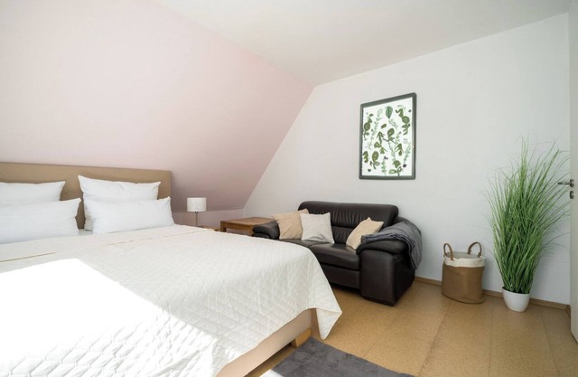 Vacation in the vacation apartment Morgenröte with sauna and terrace centrally located in Mirow
