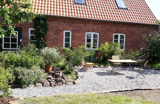 Vacation on the manor - beautiful large apartment near the Baltic Sea