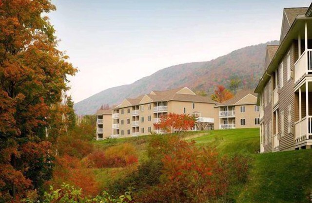Vacation Village In The Berkshires 5 Star Resort - Suite B