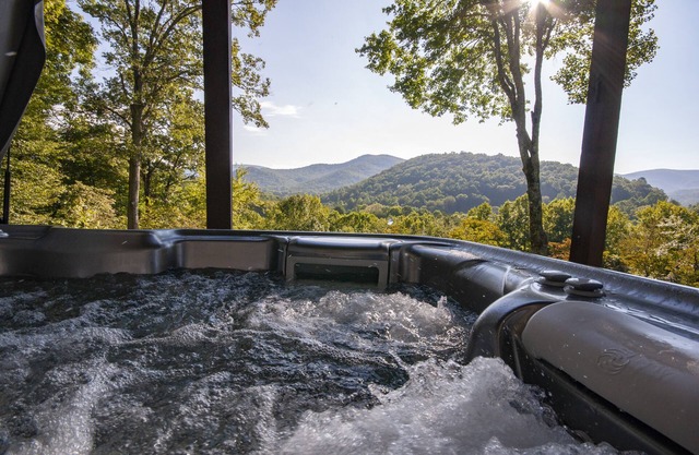 Valley View Vacation Rental with 3 Bedrooms, Hot Tub, and Awesome Views