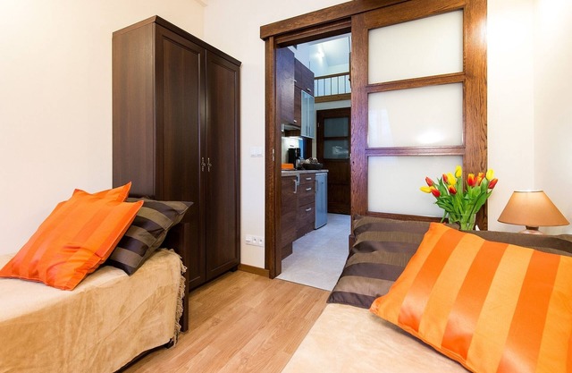 Vanilla 3, 4bdr 2bth apartment 5min to Krakow's Main Square