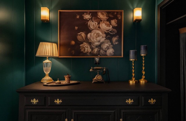 Velvet Noir - Sultry City Luxe