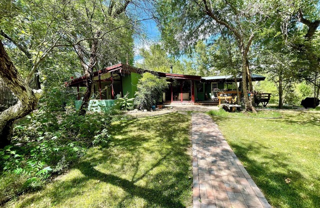 *Verde River Retreat* On the water!