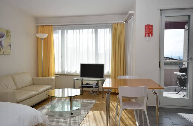 Very central & bright studio (Vineyard 51)