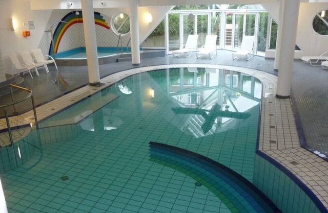 Very cozy comfort vacation apartment with a pool, sauna and sea view