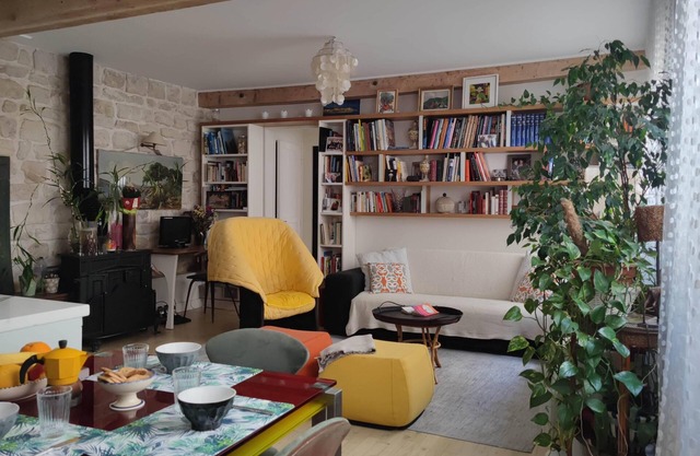 Very nice loft-style apartment