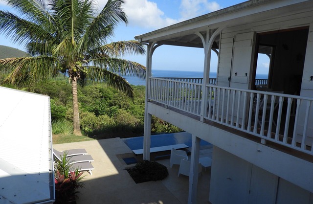 Very nice villa with sea view - 6 pers (+ extra)Infinity pool Very quiet