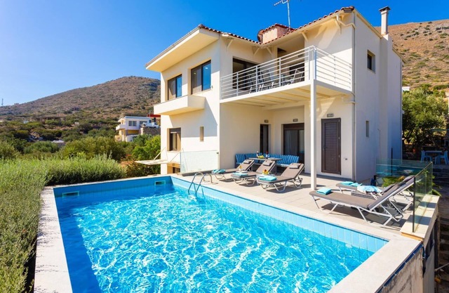 Villa Panorama - Five Bedroom Villa, Sleeps 12