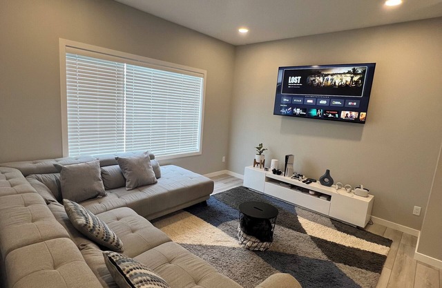 Vibrant 3 Bedroom House