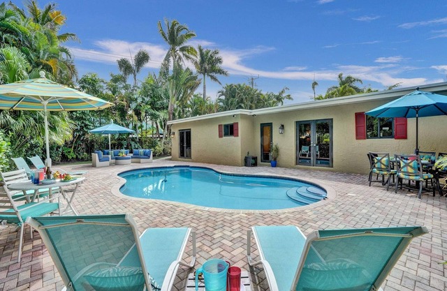 Vidal Manor Summary: