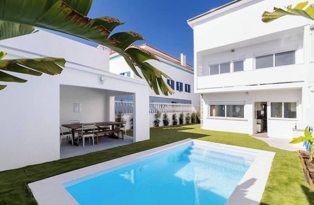 Vila Caparica - Leisure Home