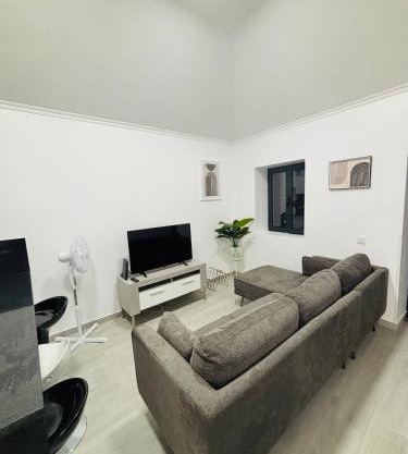 Vila Ramos II-Funchal