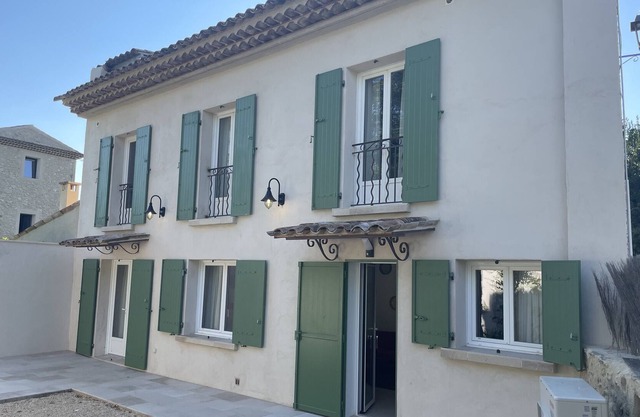 Villa 'Bastide De Charme Sud Luberon' with Private Terrace, Wi-Fi and Air Conditioning