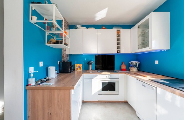 Villa 'Location En Provence' with Private Pool, Wi-Fi and Air Conditioning