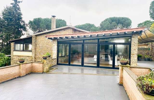 Villa Eleonora with tennis court
