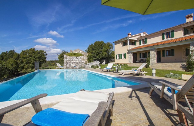 Villa 1254/11990 (Istria - Skitača), 5000m from the beach