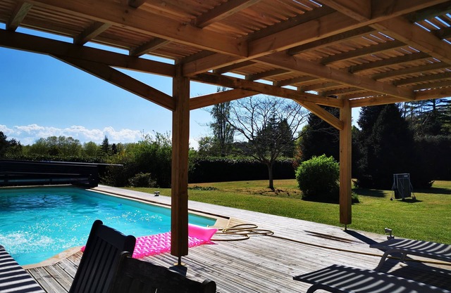 Villa 220m2 on a 1 hectare wooded park 8mn from the beaches of hossegor.