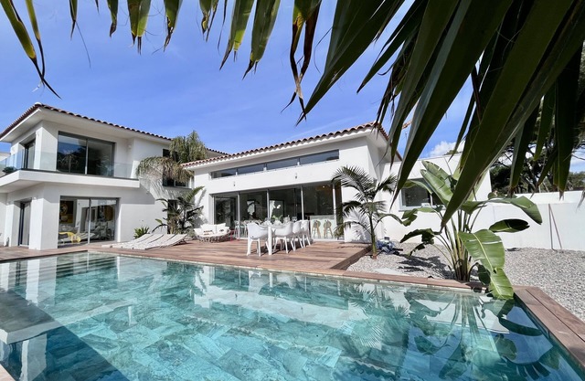 Villa 55 Hyeres plage des Pesquiers