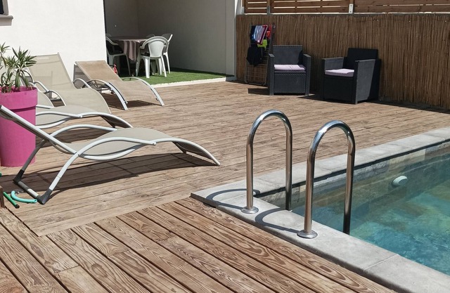 Villa 6 Personnes Dans le Gard Avec Piscine Privé