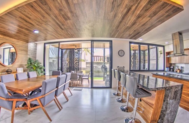 Villa 64: Family 3BR w/BNayar Beach Club Access