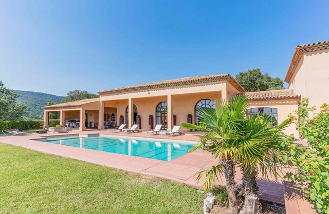 Villa Airelle Summary