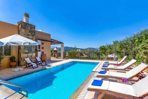 Villa Akali by Villa Plus