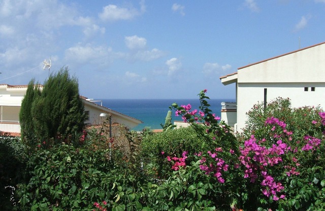 VILLA ALIOTIS 200 METERS FROM THE SEA GUEST HOUSE CIN IT081001C2P4KCKVF6