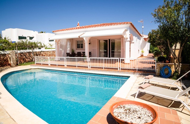 Villa Ana. Acogedora Villa A DOS Minutos DE LA Playa