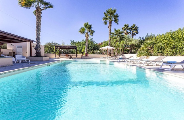 Villa Angelica by Villa Plus