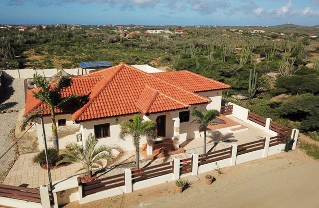 Villa Ayo Dushi. The property is located in the middle of nature.
