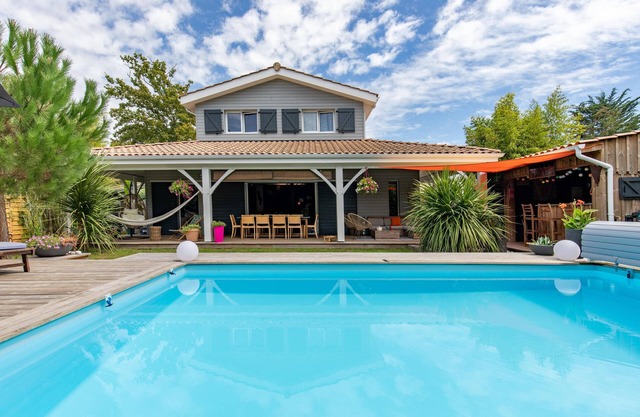 "Villa Bambou" wooden house with private pool