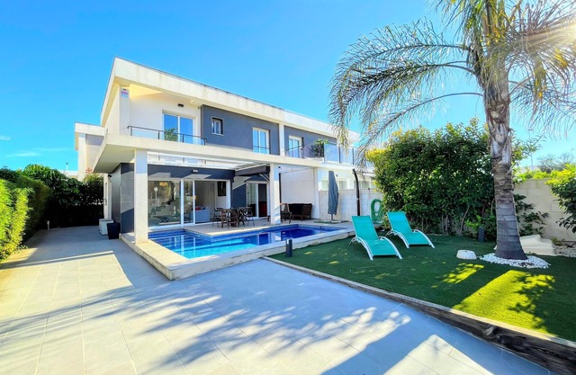 Villa Bambu Gran Alacant by Villas&You