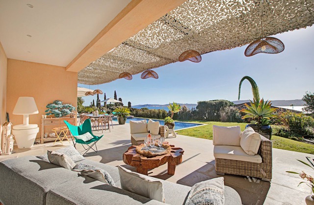 Villa Bayugita With Master Bedroom, Grimaud, France